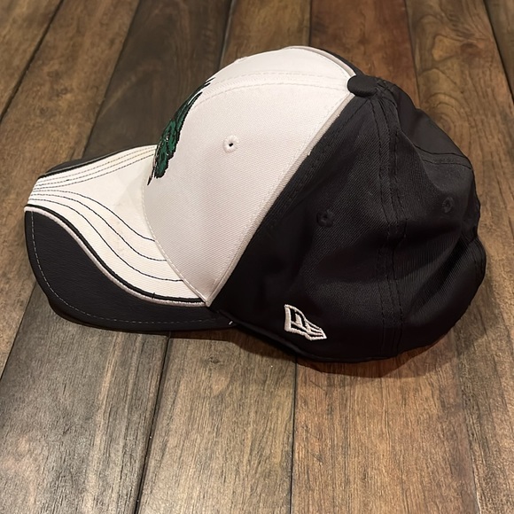 Dayton Dragons Black/White Baseball Hat w/ Velcro strap One Size Fits Most - Picture 2 of 5